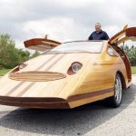 木製スーパーカーのお披露目