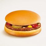 日本の大食いタレントがハンバーガー１００個を食べる動画に対する海外の反応「壊れちまっている」