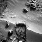 火星に人の足跡が！？　ルーバーのタイヤ跡が・・・