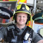英国で警察官と消防士と救急隊員の兼務が可能になったことに対する海外の反応