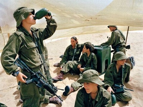 israelifemales001-110