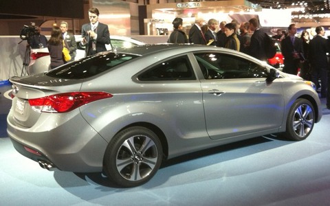 2013-Hyundai-Elantra-Coupe-live-623x389